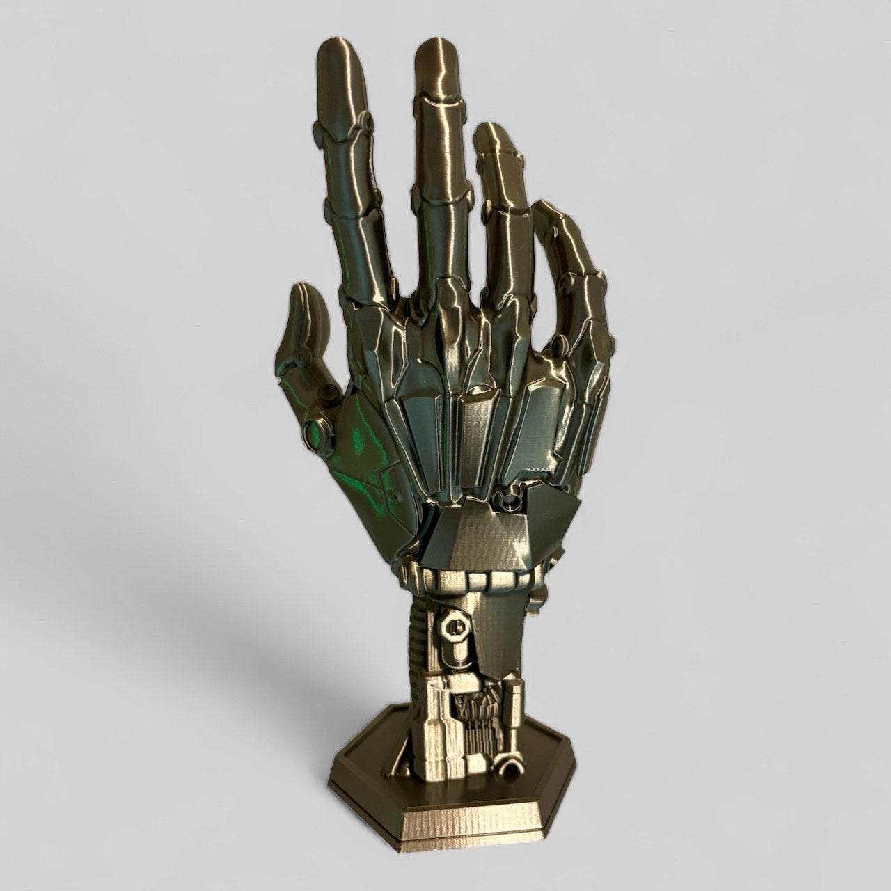 3D Printed Bronze-Metallic Robotic Arm Gaming Controller Display